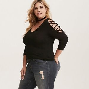 NWT Torrid size 2 lattice sleeve shirt